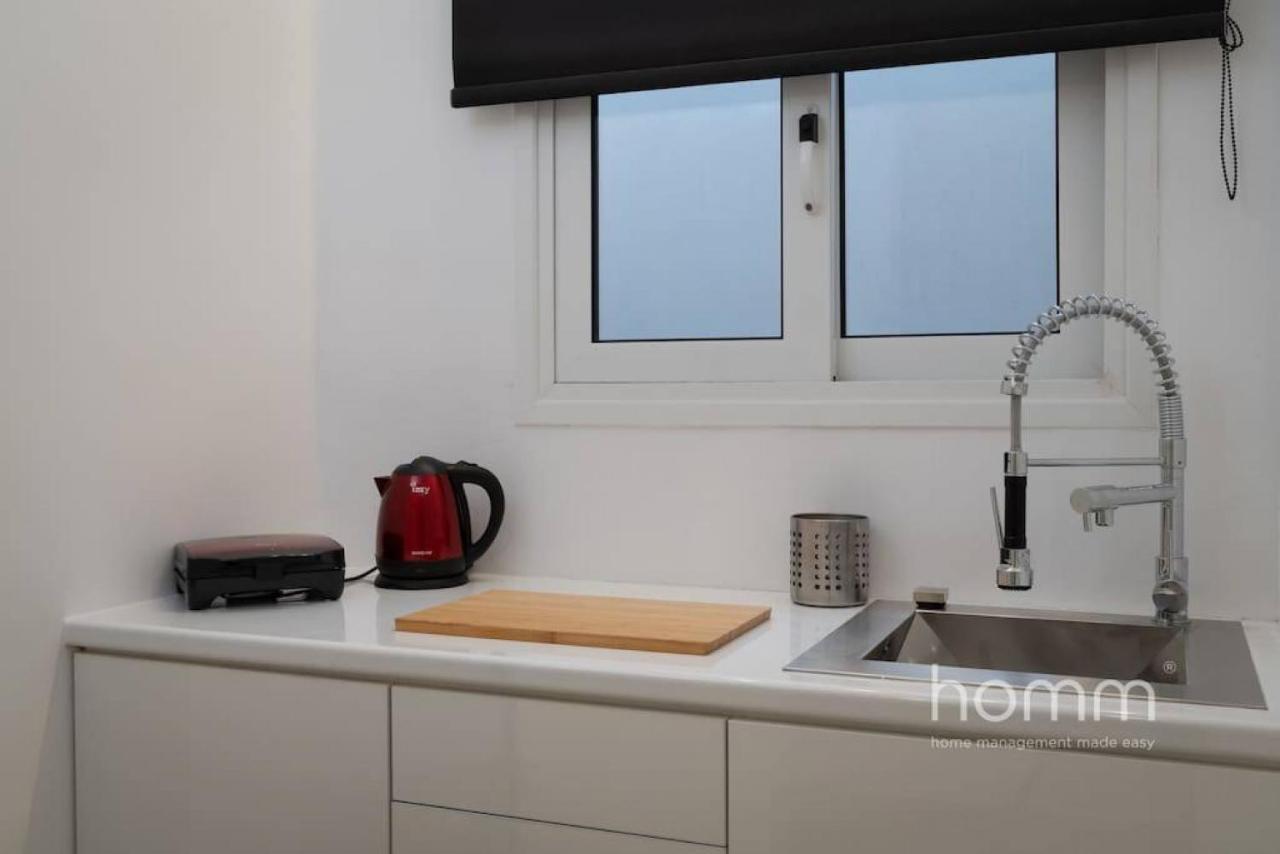 34Sqm Minimal Homm Apartment With Acropolis View Αθήνα Εξωτερικό φωτογραφία