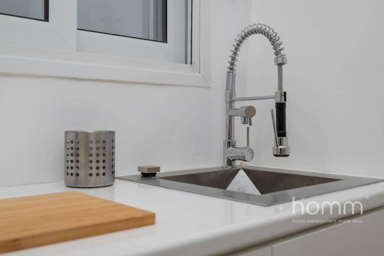 34Sqm Minimal Homm Apartment With Acropolis View Αθήνα Εξωτερικό φωτογραφία